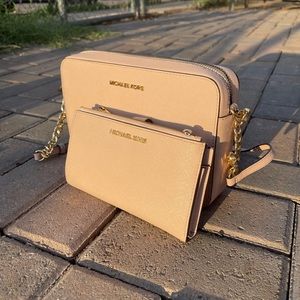 Michael Kors Bag & Wallet Set